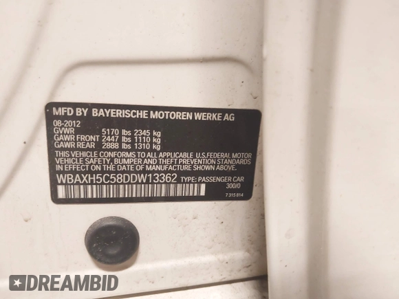 2013 BMW 5 Series 528i xDrive with VIN WBAXH5C58DDW13362, listed as a IAAI auction lot 41997171 with 87,147 mi miles. Bid and sale history available at carsss.com. Image 9.