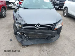 2014 Volkswagen Passat Wolfsburg Edition with VIN 1VWAT7A37EC102282, listed as a IAAI auction lot 42310561 with 113,374 mi miles and . Bid and sale history available at DreamBid. Image 6.