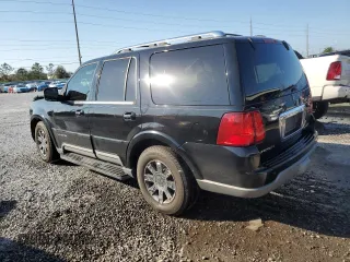 2003 Lincoln Navigator Ultimate with VIN 5LMFU27R93LJ19112, listed as a Copart auction lot 44436535 with 92,071 mi miles and Salvage Title. Bid and sale history available at carsss.com. Image 2.