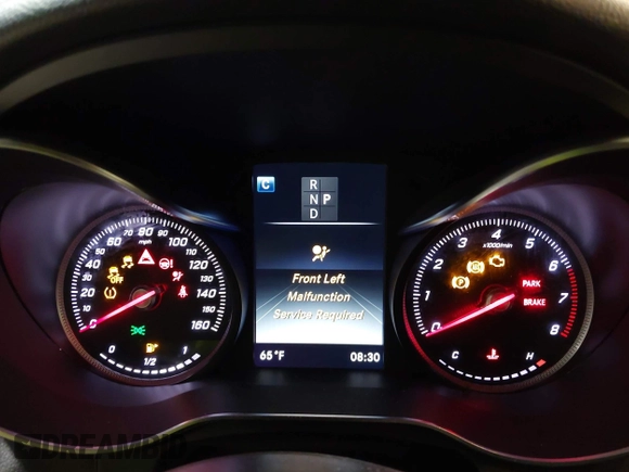 2019 Mercedes-Benz GLC 300 z VIN WDC0G4KB5KV118403, wystawiony jako IAAI lot #42163209 z przebiegiem 51 757 mil mil oraz . Historia ofert i sprzedaży dostępna na DreamBid. Obrazek 7.