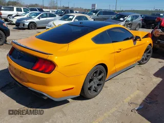 2019 Ford Mustang EcoBoost with VIN 1FA6P8TH5K5152941, listed as a IAAI auction lot 41621158 with 111,037 mi miles and . Bid and sale history available at carsss.com. Image 4.