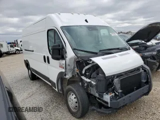 2022 Ram ProMaster Cargo with VIN 3C6LRVDG8NE134557, listed as a Copart auction lot 45320955 with 26,731 mi miles and Salvage Title. Bid and sale history available at carsss.com. Image 4.