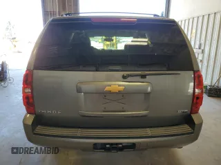2012 Chevrolet Tahoe LS z VIN 1GNSCAE06CR318744, wystawiony jako Copart lot #46444455 z przebiegiem 194 651 mil mil oraz Czysty tytuł • Clean title. Historia ofert i sprzedaży dostępna na DreamBid. Obrazek 6.