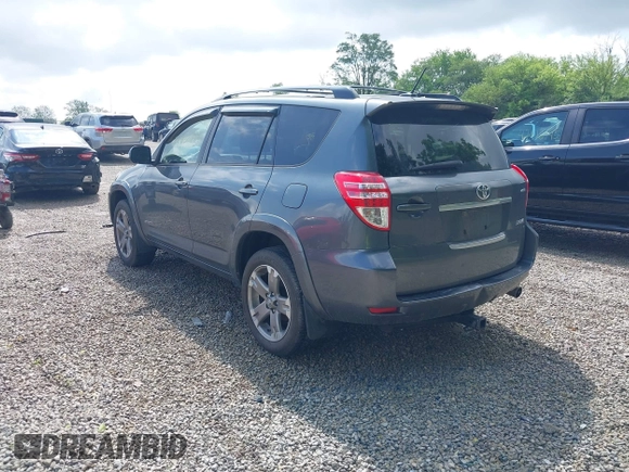 2012 Toyota RAV4 Sport с VIN JTMRK4DV9C5107828, выставлен на аукционе IAAI как лот 42430899 с пробегом 109 768 миль миль и . История ставок и продаж доступна на DreamBid. Изображение 3.