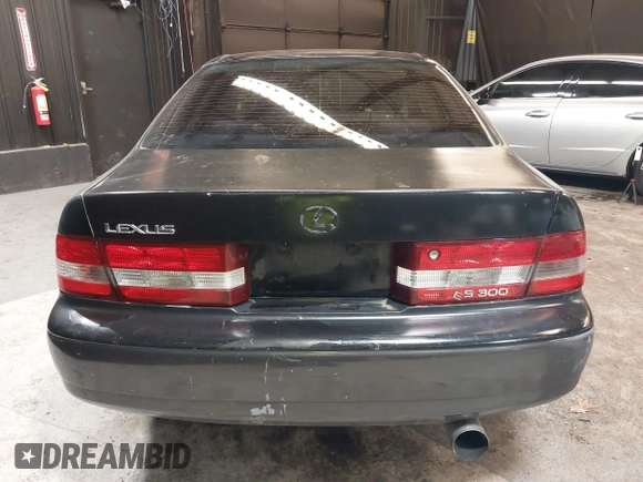 2001 Lexus ES 300 z VIN JT8BF28G415112517, wystawiony jako IAAI lot #42208849 z przebiegiem 202 029 mil mil oraz . Historia ofert i sprzedaży dostępna na DreamBid. Obrazek 16.