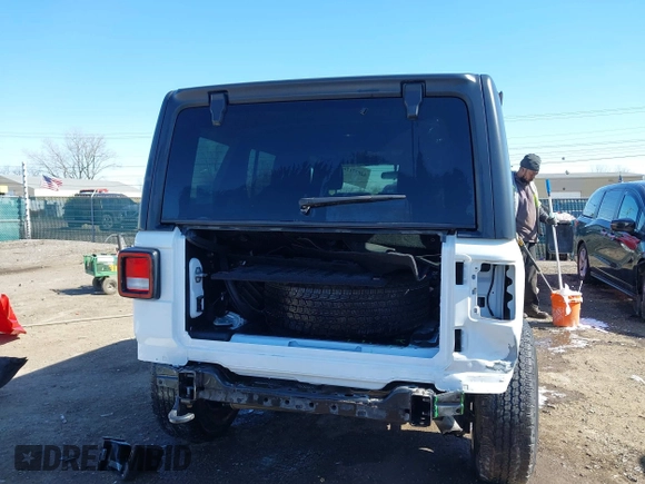 2018 Jeep Wrangler Unlimited Sport S z VIN 1C4HJXDG8JW117341, wystawiony jako IAAI lot #42037176 z przebiegiem 44 750 mil mil oraz . Historia ofert i sprzedaży dostępna na DreamBid. Obrazek 17.