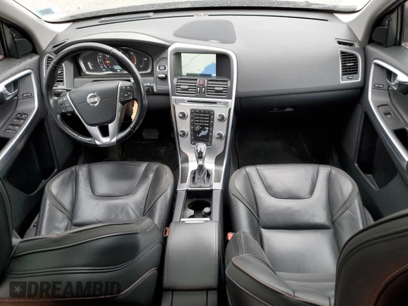 2015 Volvo XC60 z VIN YV449MDVXF2706018, wystawiony jako Copart lot #53347625 z przebiegiem 114 633 mil mil oraz Czysty tytuł • Clean title. Historia ofert i sprzedaży dostępna na DreamBid. Obrazek 8.