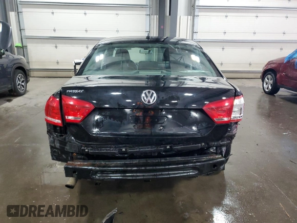 2013 Volkswagen Passat Wolfsburg Edition with VIN 1VWAP7A32DC099665, listed as a Copart auction lot 82558194 with 173,109 mi miles and Salvage Title. Bid and sale history available at carsss.com. Image 6.