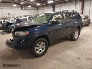 2019 Toyota 4Runner SR5 with VIN JTEBU5JR2K5698426, listed as a IAAI auction lot 41878911 with 177,360 mi miles. Bid and sale history available at carsss.com. Image 2.