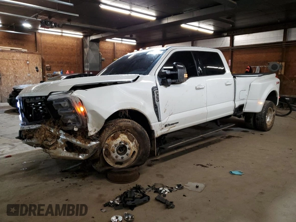 2024 Ford F-350 XL z VIN 1FT8W3DT0REF92720, wystawiony jako Copart lot #52730575 z przebiegiem 14 577 mil mil oraz Szkoda całkowita • Salvage title. Historia ofert i sprzedaży dostępna na DreamBid. Obrazek 1.