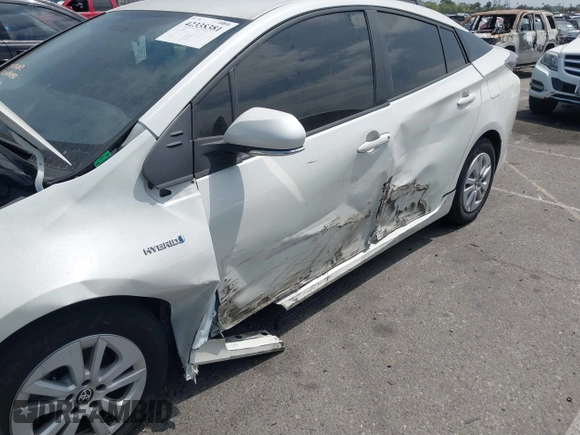 2016 Toyota Prius Two z VIN JTDKBRFU3G3024092, wystawiony jako IAAI lot #42338381 z przebiegiem 87 216 mil mil oraz . Historia ofert i sprzedaży dostępna na DreamBid. Obrazek 6.