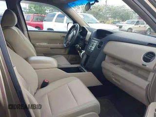 2009 Honda Pilot EX with VIN 5FNYF48499B016714, listed as a IAAI auction lot 41860249 with 143,353 mi miles and . Bid and sale history available at DreamBid. Image 5.