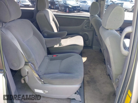 2005 Toyota Sienna CE with VIN 5TDZA23C95S380868, listed as a IAAI auction lot 41922419 with 218,513 mi miles and . Bid and sale history available at DreamBid. Image 8.