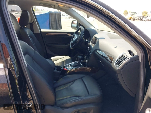 2014 Audi Q5 Premium Plus with VIN WA1LFAFP3EA054653, listed as a IAAI auction lot 42508016 with 50,965 mi miles and . Bid and sale history available at DreamBid. Image 5.