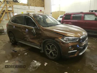 2016 BMW X1 xDrive28i with VIN WBXHT3C39G5E55868, listed as a Copart auction lot 70406082 with 0 mi miles. Bid and sale history available at carsss.com. Image 4.