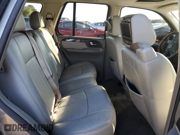 2006 GMC Envoy Denali with VIN 1GKES63M962257466, listed as a Copart auction lot 76821124 with 171,266 mi miles and Salvage Title. Bid and sale history available at carsss.com. Image 11.