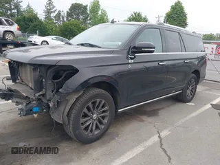 2020 Ford Expedition Max Limited z VIN 1FMJK1KT8LEA11679, wystawiony jako IAAI lot #42069709 z przebiegiem 106 112 mil mil oraz . Historia ofert i sprzedaży dostępna na DreamBid. Obrazek 2.