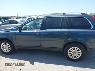 2008 Volvo XC90 I6 with VIN YV4CY982581447944, listed as a IAAI auction lot 42000304 with 132,899 mi miles. Bid and sale history available at carsss.com. Image 14.