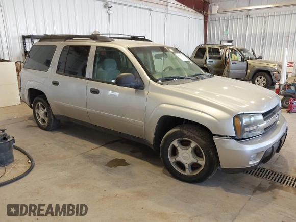 2006 Chevrolet TrailBlazer LS with VIN 1GNET16S066146603, listed as a IAAI auction lot 42110233 with 151,148 mi miles and . Bid and sale history available at DreamBid. Image 1.
