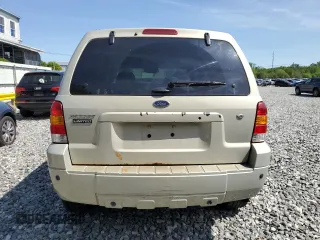 2005 Ford Escape Limited with VIN 1FMCU94145KC80456, listed as a Copart auction lot 59661175 with 197,575 mi miles and Clean title. Bid and sale history available at DreamBid. Image 6.