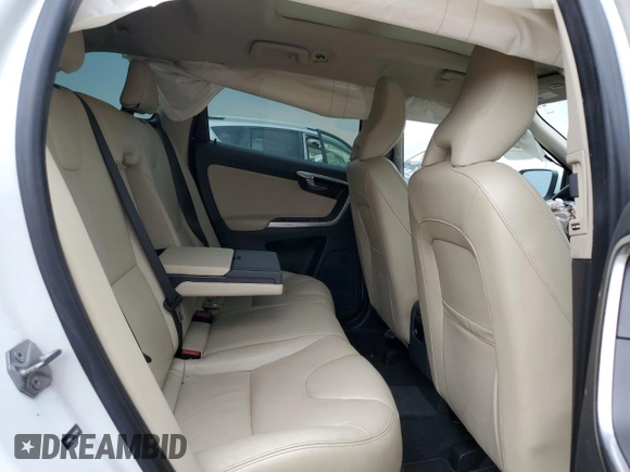 2016 Volvo XC60 T5 Drive-E Premier with VIN YV440MDK7G2901902, listed as a Copart auction lot 58570005 with 139,863 mi miles and Salvage title. Bid and sale history available at DreamBid. Image 10.