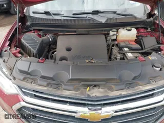 2019 Chevrolet Traverse LT Cloth with VIN 1GNERGKW9KJ259919, listed as a IAAI auction lot 40402725 with 114,645 mi miles. Bid and sale history available at carsss.com. Image 10.