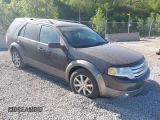 2008 Ford Taurus X SEL с VIN 1FMDK05W58GA03368, выставлен на аукционе IAAI как лот 42278545 с пробегом 140 997 миль миль и . История ставок и продаж доступна на DreamBid. Изображение 1.