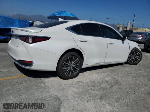 2024 Lexus ES 300h with VIN 58ADA1C13RU037546, listed as a Copart auction lot 57158805 with 49,138 mi miles and Salvage title. Bid and sale history available at DreamBid. Image 3.