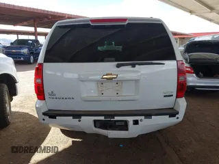 2010 Chevrolet Suburban LS with VIN 1GNUCHE01AR174986, listed as a IAAI auction lot 41697401 with 333,135 mi miles. Bid and sale history available at carsss.com. Image 16.