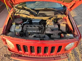 2017 Jeep Patriot Sport SE with VIN 1C4NJPBA5HD131124, listed as a Copart auction lot 60649975 with 78,571 mi miles and Salvage title. Bid and sale history available at DreamBid. Image 12.
