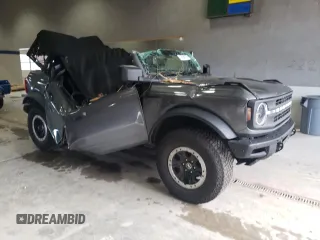 2021 Ford Bronco with VIN 1FMEE5DH2MLA86853, listed as a Copart auction lot 47424675 with Not provided miles and Salvage title. Bid and sale history available at DreamBid. Image 4.