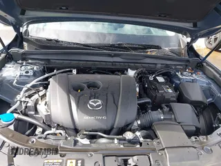 2024 Mazda CX-50 S Premium Plus z VIN 7MMVABEM8RN220626, wystawiony jako IAAI lot #41818464 z przebiegiem 1 622 mil mil oraz . Historia ofert i sprzedaży dostępna na DreamBid. Obrazek 10.