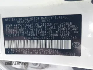 2020 Toyota Camry SE z VIN 4T1G11AK3LU312906, wystawiony jako IAAI lot #42370015 z przebiegiem 67 382 mil mil oraz . Historia ofert i sprzedaży dostępna na DreamBid. Obrazek 9.