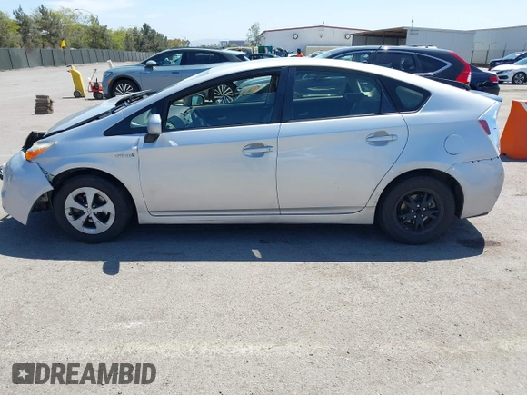 2015 Toyota Prius Four with VIN JTDKN3DU0F0443458, listed as a IAAI auction lot 42086506 with 121,952 mi miles and . Bid and sale history available at DreamBid. Image 15.