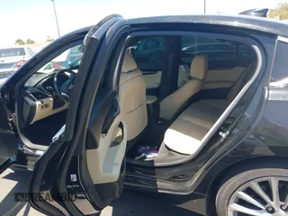 2020 Cadillac CT5 Premium Luxury with VIN 1G6DN5RKXL0111392, listed as a IAAI auction lot 42322249 with 39,182 mi miles and . Bid and sale history available at DreamBid. Image 8.