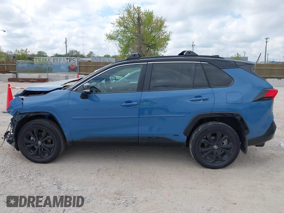 2024 Toyota RAV4 Hybrid XSE with VIN 4T3E6RFV4RU163271, listed as a IAAI auction lot 42237047 with 9,988 mi miles and . Bid and sale history available at DreamBid. Image 15.