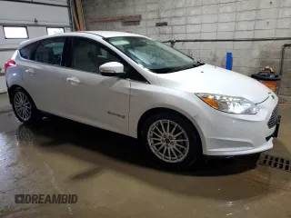 2014 Ford Focus Electric с VIN 1FADP3R4XEL353376, выставлен на аукционе Copart как лот 61689295 с пробегом 43 220 миль миль и Чистый • Clean title. История ставок и продаж доступна на DreamBid. Изображение 4.