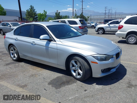 2012 BMW 3 Series 328i with VIN WBA3A5C58CF341112, listed as a IAAI auction lot 42200814 with 83,775 mi miles and . Bid and sale history available at DreamBid. Image 1.