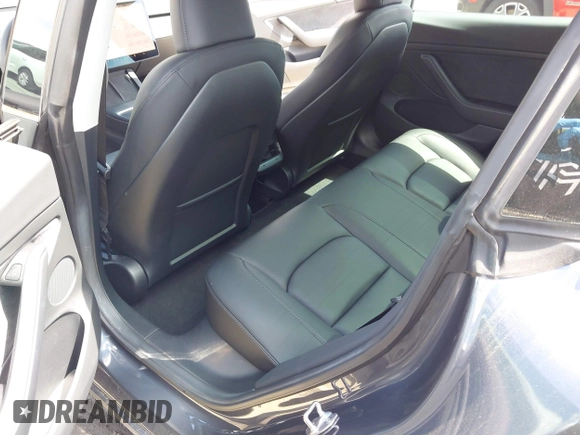 2022 Tesla Model 3 Long Range z VIN 5YJ3E1EB4NF175634, wystawiony jako IAAI lot #42021674 z przebiegiem 39 475 mil mil oraz . Historia ofert i sprzedaży dostępna na DreamBid. Obrazek 8.