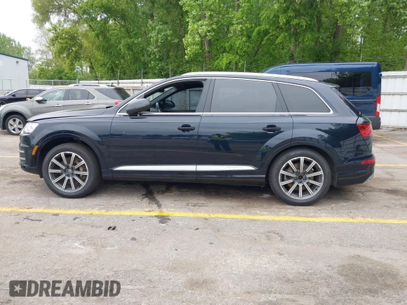 2017 Audi Q7 Premium Plus with VIN WA1LAAF77HD014335, listed as a IAAI auction lot 42376902 with 163,877 mi miles and . Bid and sale history available at DreamBid. Image 14.