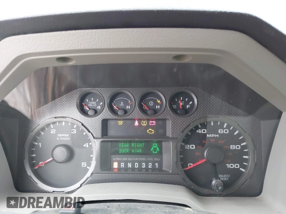 2010 Ford Super Duty F-250 SRW XL with VIN 1FTSW2BR0AEA14029, listed as a IAAI auction lot 41833941 with 169,489 mi miles. Bid and sale history available at carsss.com. Image 7.