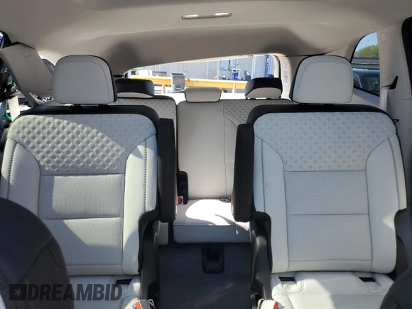 2025 GMC Acadia FWD Denali z VIN 1GKENLRS6SJ134283, wystawiony jako Copart lot #52081235 z przebiegiem 6 382 mil mil oraz Nie do naprawy • Non repairable. Historia ofert i sprzedaży dostępna na DreamBid. Obrazek 10.