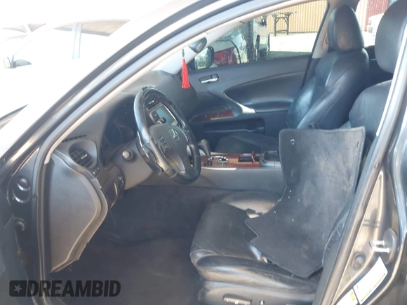 2007 Lexus IS with VIN JTHBK262772038927, listed as a IAAI auction lot 42007976 with 180,737 mi miles. Bid and sale history available at carsss.com. Image 5.