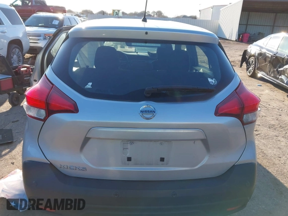 2020 Nissan Kicks S with VIN 3N1CP5BV7LL512184, listed as a IAAI auction lot 41639165 with 59,539 mi miles. Bid and sale history available at carsss.com. Image 16.