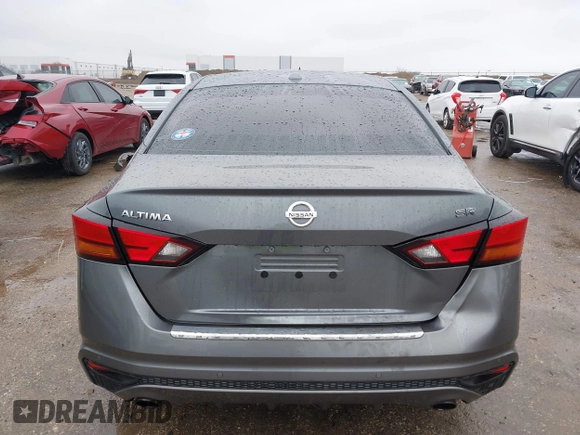 2020 Nissan Altima SR z VIN 1N4BL4CV2LN317368, wystawiony jako IAAI lot #41535712 z przebiegiem 52 323 mil mil oraz . Historia ofert i sprzedaży dostępna na DreamBid. Obrazek 16.