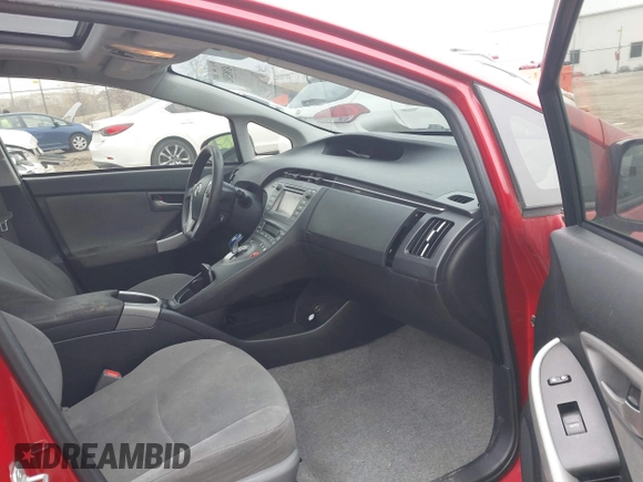 2015 Toyota Prius Four with VIN JTDKN3DU4F1895858, listed as a IAAI auction lot 41902502 with 255,787 mi miles. Bid and sale history available at carsss.com. Image 5.