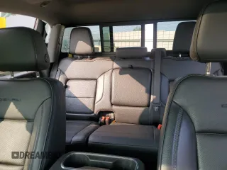 2024 GMC Sierra 3500HD Denali z VIN 1GT49WE72RF110266, wystawiony jako Copart lot #66869744 z przebiegiem 67 981 mil mil oraz Szkody całkowita. Historia ofert i sprzedaży dostępna na DreamBid. Obrazek 10.
