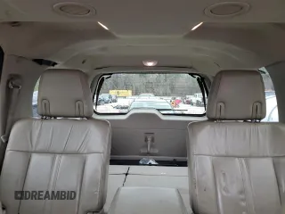 2016 Lincoln Navigator Select z VIN 5LMJJ2HT4GEL06104, wystawiony jako Copart lot #45291395 z przebiegiem 185 604 mil mil oraz Szkoda całkowita • Salvage title. Historia ofert i sprzedaży dostępna na DreamBid. Obrazek 10.
