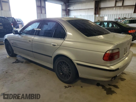 2002 BMW 5 Series 540iA with VIN WBADN63422GN85210, listed as a Copart auction lot 42259535 with 122,703 mi miles and Clean Title. Bid and sale history available at carsss.com. Image 2.