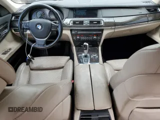2012 BMW 7 Series 750i xDrive с VIN WBAKC6C57CC396244, выставлен на аукционе Copart как лот 52744475 с пробегом 153 984 миль миль и Чистый • Clean title. История ставок и продаж доступна на DreamBid. Изображение 8.